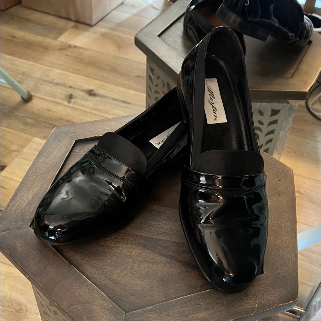 1 Hour Sale. Mezlan, Men’s Size 9, Mirage Black Patent Tuxedo Shoes, Stunning